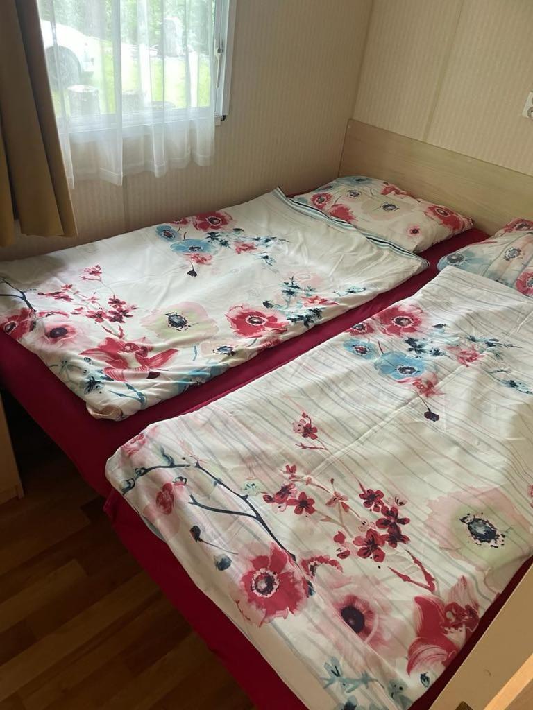 Mobilheimy Na Lomu Hotell Konstantinovy Lázně Eksteriør bilde